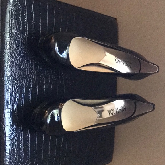 MICHAEL Michael Kors Shoes - Michael by Michael Kors Platform Pump not worn!